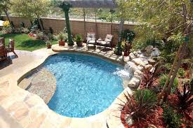 Spool Pool The Hot New Trend For Cooling Down The Money Pit In 2020 Backyard Pool Designs Small Pool Design Swimming Pools Backyard