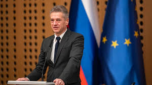 Golob o delovanju Švarc Pipan: "Meni je ...