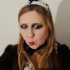 Mandy Creed's Instagram, Twitter & Facebook