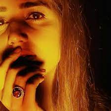 What's the meaning of broken heart on instagram? Broken Heart Pic Broken Heart Dp For Girls Sad Novocom Top