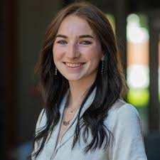 Lara Larson (@Lara_Larson)