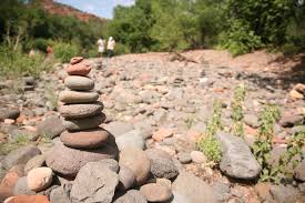 See more ideas about cairns, rock sculpture, stone art. Cairn Controversy Storm Surrounds Stone Stacking On Arizona Trails Kjzz