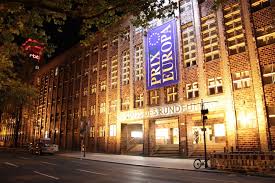 104, m49, 218, n42 und 349. Das Haus Des Rundfunks Sitz Des Rundfunks Berlin Brandenburg