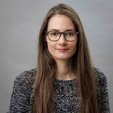 Stefanie Arnold: Soziale Angst ist behandelbar, kein Tabu