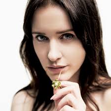 Meet Our Summer Cover Star: Rachel Brosnahan