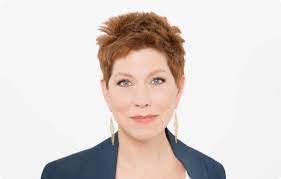 Aileen Griffith's Instagram, Twitter & Facebook