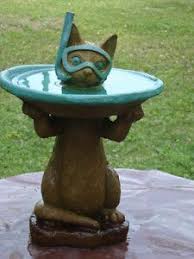 5 Creative Bird Baths Flagsonastickblog Com Bird Bath Bird Little Birds