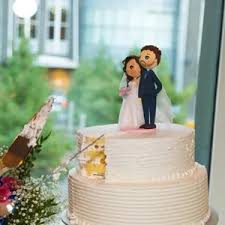 Traditional Wedding Cake Topper, Kissing Bride Groom Topper, Elopement Cake  Topper, Mini Wedding Cake Topper for Small Wedding