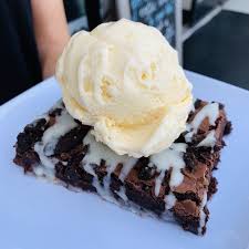 Maybe you would like to learn more about one of these? Hot Brownie With Cold Ice Cream Ice Cream Desserts Food