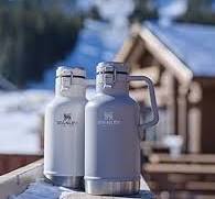 Stanley Classic Easy-Pour Growler, Insulated Growler Keeps Beer Cold &  Carbonated Made with Stainless Steel Interior, Durable Exterior Coating &  ...