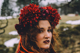 First Runway Show!! Five piece upcycled collection for @fs.uci spring  "Apocalypse" themed runway. Had so much fun pulling inspiration from  unconventional materials & post-apocalyptic found objects to create these  looks. And thank you to my killer models ...