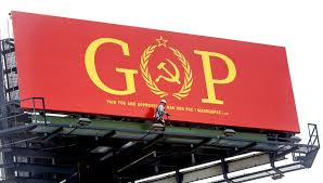 The lincoln project, a super pac founded by republicans against president donald trump, on friday unveiled two billboards in times square attacking ivanka trump and jared kushner over the us. Lincoln Project Brings Edgy Anti Trump Billboards To Mar A Lago