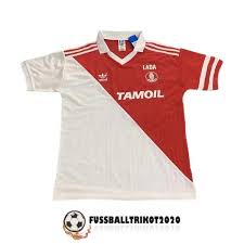 Passend dazu bieten wir den offiziellen spielerflock der jeweiligen mannschaft an, um das trikot nach wunsch auch zu personalisieren. Kaufen As Monaco Trikot 2021 2022 Gunstig Fussballtrikot2020 Com