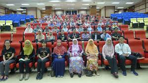 Contoh tempat kerja di mana pekerja mungkin dapat menderita heat stress karena lingkungan panas yang tercipta dari proses kerja atau tempat. Pengurusan Stress Di Tempat Kerja Jabatan Psikiatri