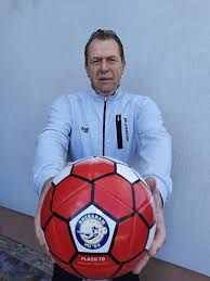 Duckadam spielte zuletzt bei стяуа бухарест (стяуа). Ce Pensie Are Helmuth Duckadam De La Stat Pentru PerformanÈ›ele ReuÈ™ite Ca Sportiv Impact
