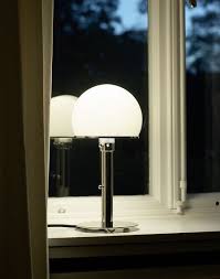 Tecnolumen Wagenfeld Leuchte Mit Bildern Wagenfeld Lampe Lampe Wand Lampentisch