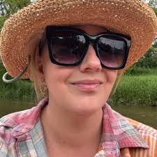 Where can I find a nice shrimp po boy?