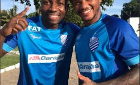 Escobar began his career in categoría primera a club, deportivo cali. Andres Manga Escobar Exdeportivo Cali Le Dio La Bienvenida A Pablo Armero Examerica De Cali En El Alagoano De Brasil