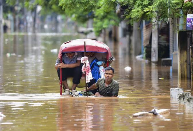 Heavy monsoon rains and rising river levels flood Indian cities; rescue operations and evacuations underway in Tripura, Assam, Bihar, Uttar Pradesh