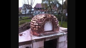 Dafür soll im garten eine kleine outdoor küche mit gemütlicher sitzecke entstehen. Pizzaofen Brotbackofen Holzofen Steinofen Eigenbau Bauanleitung Wood Fired Oven Pizza Oven Youtube