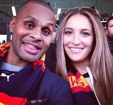 Mills from australia has been dating his pretty girlfriend alyssa levesque for a long time and is about alyssa that we are going to tell you a few things, ready??? Patty Mills Grosse Frau Freundin Eltern Vermogen Bio