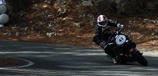Pourtant estimée entre 18 000 et 22 000€ elle a donc été vendue à un prix largement inférieur à sa valeur. Moto Tour 2017 Moto Tour