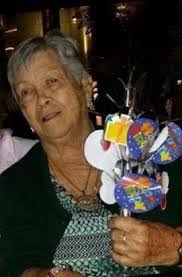 Doris Santos's Instagram, Twitter & Facebook