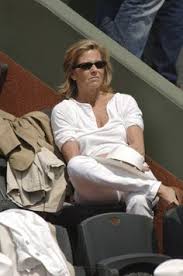 Comme vous le révèle votre magazine voici, en kiosques ce vendredi 6 août, la célèbre journaliste a re. 46 Claire Chazal Ideen Mode Fur Frauen Frau Mode Fur Altere Damen