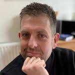 Leigh Manley's Instagram, Twitter & Facebook