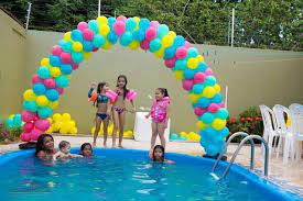A pool party is quite exactly the kind of party which is always something special and always reminds of pretty women, vacation, water and cocktails. Swimming Pool Party Party Decoration Ideas Facebook