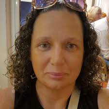 Coming in 8 weeks time, staying at the Christian Sur self catering. I know  there's plenty of bars and restaurants around, but I'm wondering about food  prices and how much £ we