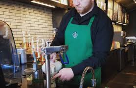 18 Coisas Que So Quem E Viciado Em Starbucks Pode Entender Obaoba
