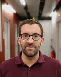 Découvrez les parcours des nouveaux Maîtres et Maîtresses de conférences de  l'UFR de physique