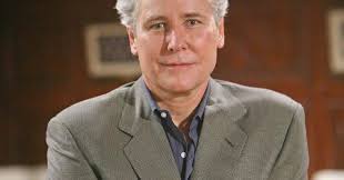 Leave a red heart if you "love" me!❤️