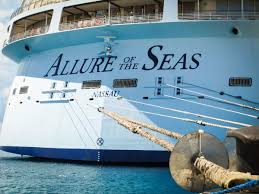 No drama, but cheap drinks, free waterslides allure of the seas at perfect day at cococay during its test cruise (photo: Pin By Ashley Ide On Cruise In 2021 Caribbean Travel Photography Caribbean Travel Royal Caribbean