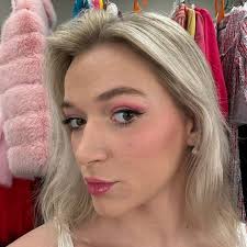 Cari Rose Walton (@cari.rose.walton) • Threads, Say more