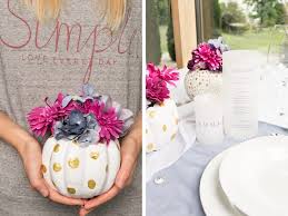Du möchtest jemanden zu seinem runden geburtstag überraschen? Diy Idee Tischdeko Mit Kurbis Vasen Fur Eure Herbst Hochzeit Myprintcard