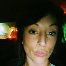 Caitrin Borrel's Instagram, Twitter & Facebook