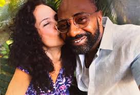 Agradecida, Doralice🪡🩵🧵e todas as costureiras que conheci. Agradeço o 10  do @jornalextra @zean.bravo 🩷 e também a autora chefe @csoutoh , a  produtora de elenco @daniciminelli, ao @borachico e ao diretor geral @