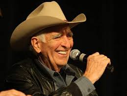 Guitarist who avoided Buddy Holly plane crash dies at 85