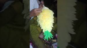 Jika anda berminat dan ingin tahu macam mana cara buat bunga telur yang cantik dan menarik, anda bolehlah rujuk kepada tayangan video ini untuk mengetahui proses and ajaran dan belajar menyediakannya. Cara Menghias Telor Jadi Bunga By Asrori Bocoy