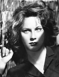 Roma, 1952: Raf Vallone and Elena Varzi get married. The couple had met