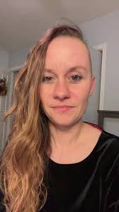 Trying Out the Amish Teenager Filter with Nora Bontrager