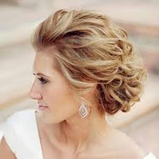 Try these amazing formal hairstyles for short hair at your next big event! Top 9 Hairstyles For Any Event Styles At Life