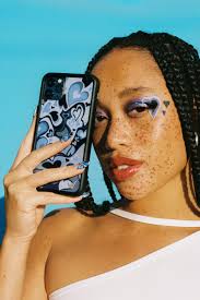 Model Salem Mitchell