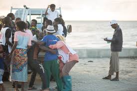 Ist ein staat im südlichen afrika, angrenzend an südafrika, eswatini, tansania, malawi, sambia und simbabwe. Cruz Vermelha De Mocambique Cruzvermelhamoz Twitter