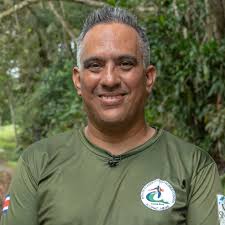 Costa Rica's Surfing Paradise