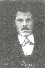 Albert Dalton's Instagram, Twitter & Facebook