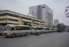 Cũng xin nghỉ để chuyển sang nơi có thu nhập cao hơn. Quan Ä'á»™i Ä'Æ°a Xe Ä'áº·c Chá»§ng May Moc Ä'áº¿n Khá»­ Khuáº©n Bá»‡nh Viá»‡n Báº¡ch Mai