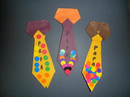 Réaliser des bricolages à la maison avec ses enfants n'est pas toujours évident. Marque Page Cravate Nanou D Avelin Fete Des Peres Art De Maternelle Bricolage Fete Des Peres